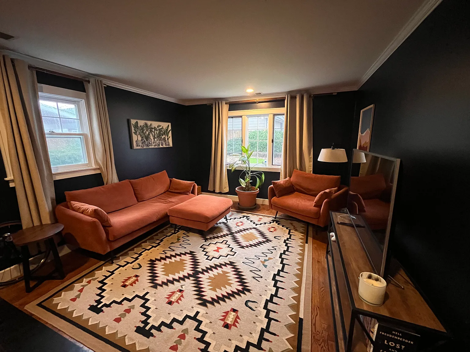4 bed, 2.5 bath, 2232 sqft, $3,550 — Photo 3