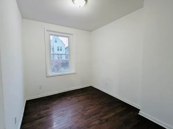 83 Stevens Avenue image 4 of 5