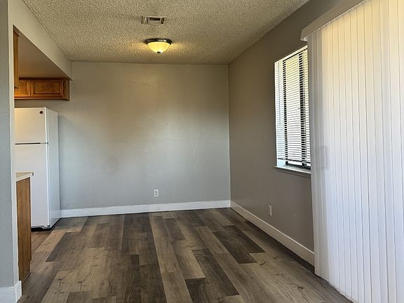 4th image of 3709 Snorkel Cir