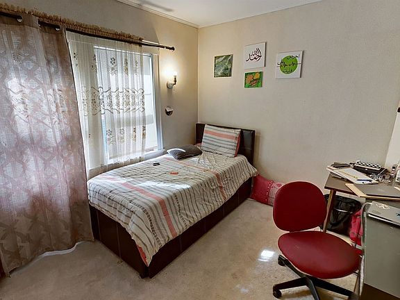 landlord_unit_photo_49105178_0.59375