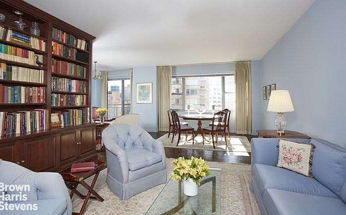 1st image of 931 Lexington Ave #16R
