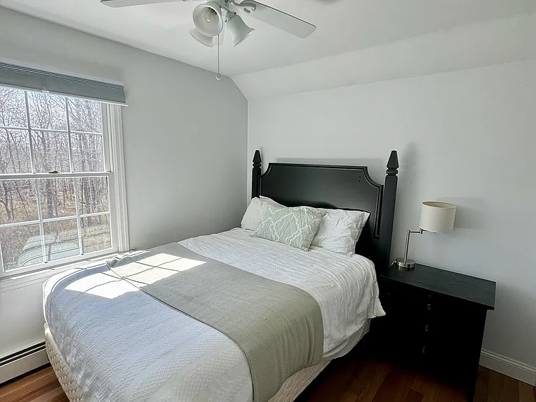 11 Van Campen Ln — Photo 32