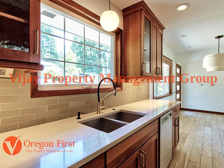 12274 NW Coleman Dr — Photo 17