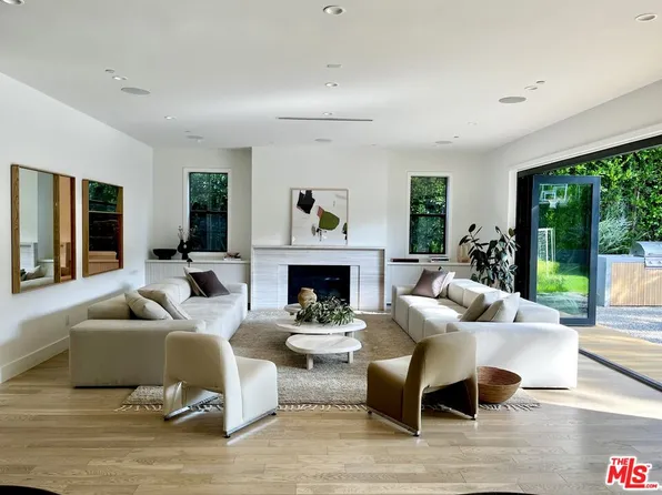3544 Ocean View Ave, Los Angeles, CA 90066