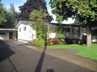 1392 32nd St, Springfield, OR 97478