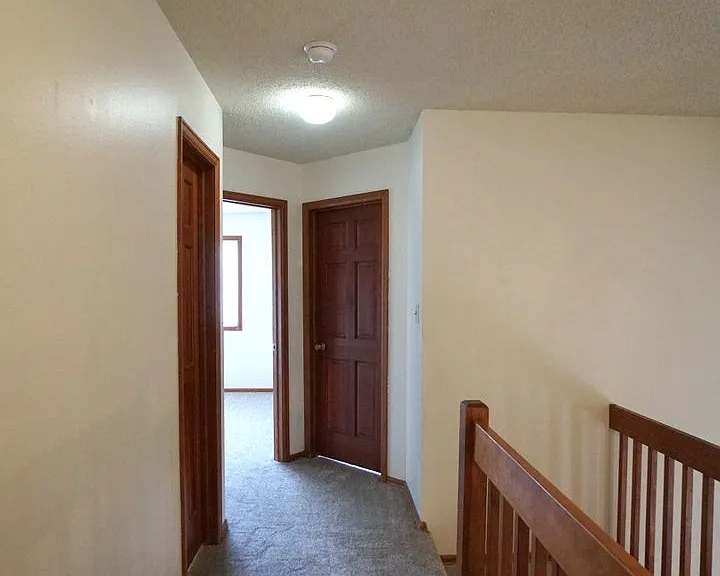 1155 Popes Valley Dr — Photo 22
