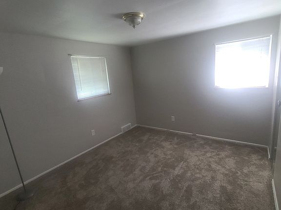 5th image of 1162 N Wheeler Dr