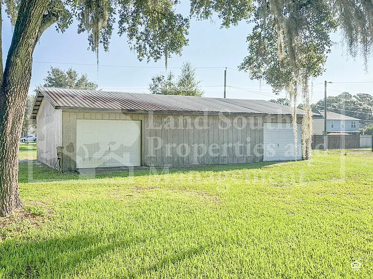 7935 Chase Rd — Photo 26