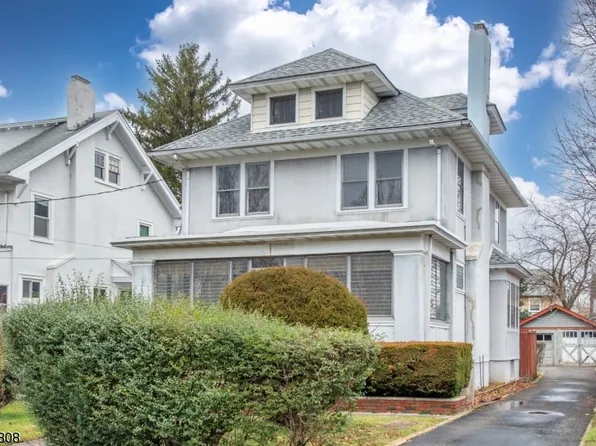 15 Beechwood Pl, Hillside Twp., NJ 07205