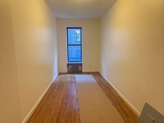 4th image of 132 W 74th St APT 5B