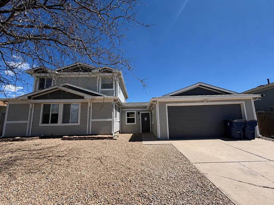 2215 Allyn Way