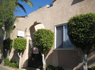 828 Chestnut Ave., Long Beach, CA 90813