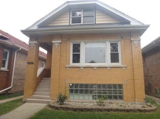 1524 S 59th Ct, Cicero, IL 60804