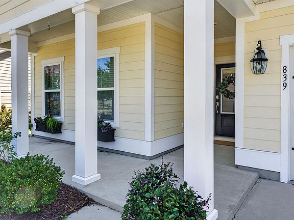 4th image of 839 Summer Starling Pl. #Belle Harbor
