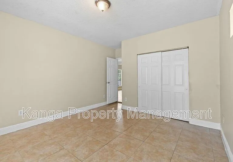 3721 Henry Ave #B — Photo 20
