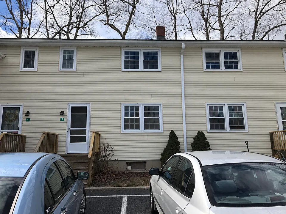 6 Carolina Dr #3