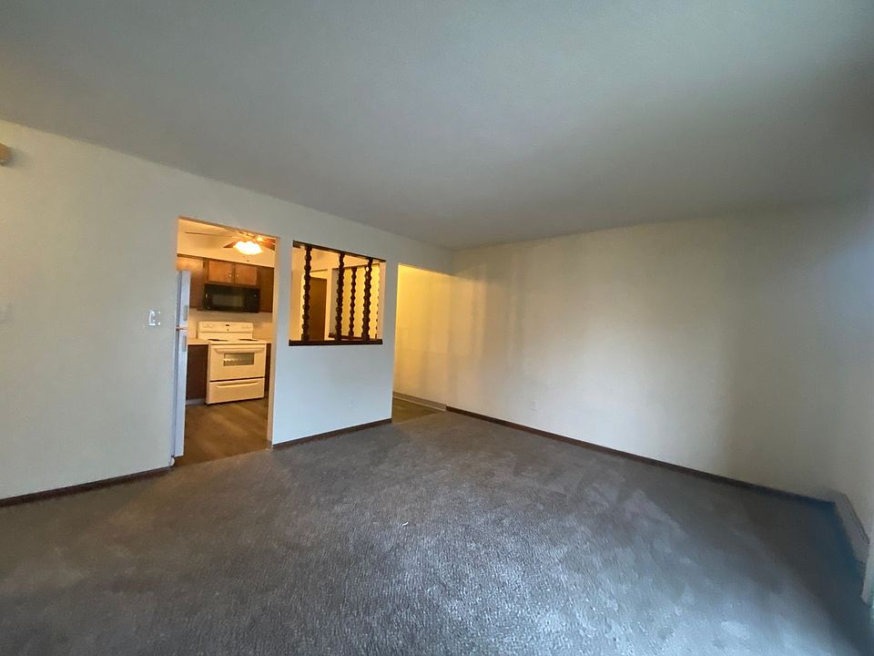 Parkview Apartments 411 W 1st St Grimes IA Zillow