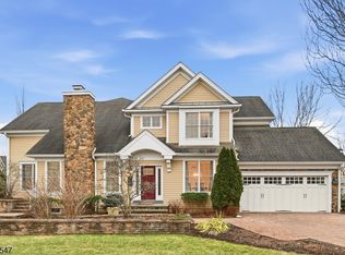8 Woodstone Circle, Millburn Twp., NJ 07078