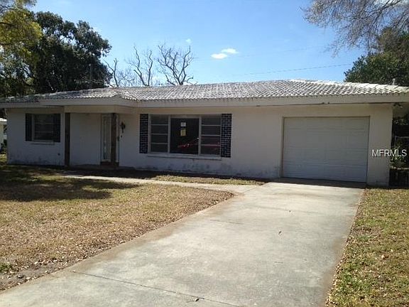 2nd image of 1362 Douglas Dr