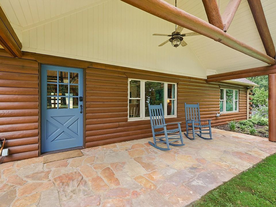 1st image of 127 Pleasant Valley Ln
