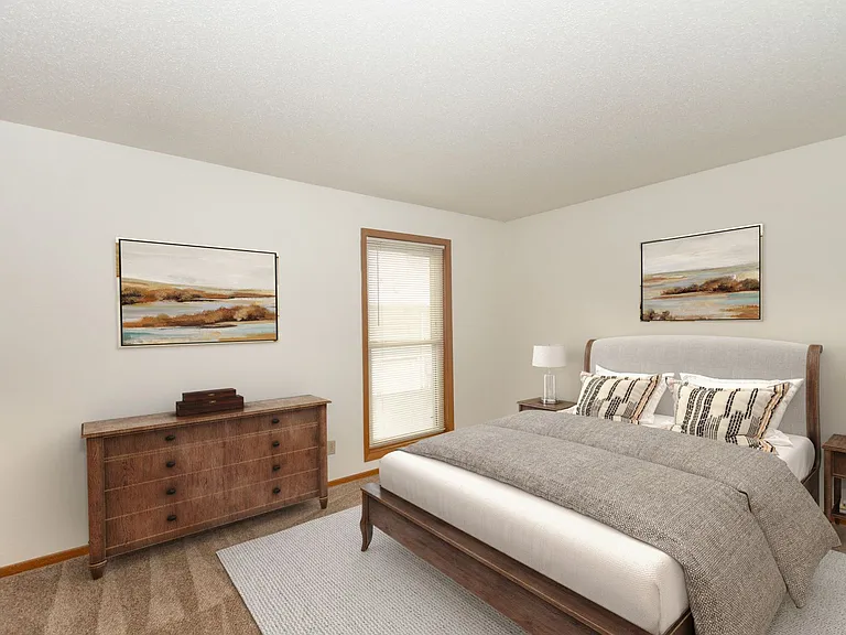 Oakleaf Townhomes — Photo 2