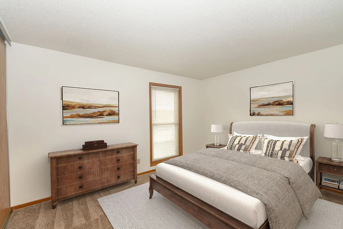Building Photo - Oakleaf Townhomes