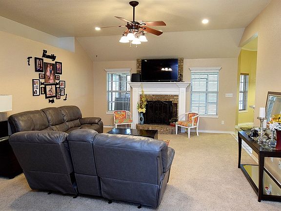 Living Room with Fireplace