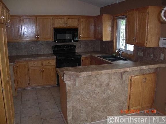 3rd image of 4740 Oxborough Ct N