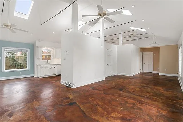 4324 Cadiz St — Photo 5