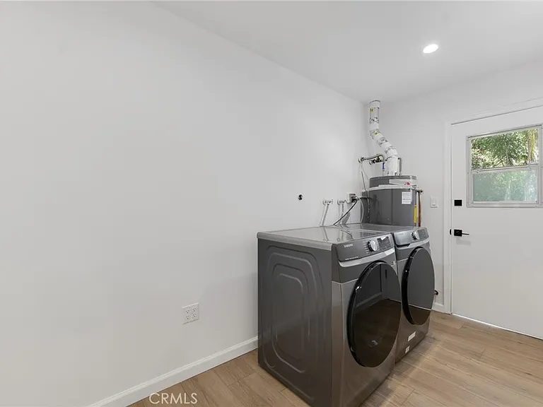 4316 Topanga Canyon Blvd — Photo 26