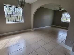 4863 Beechaven Dr, Houston, TX 77053