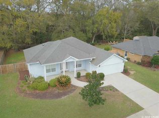 692 NW 233rd Ter, Newberry, FL 32669