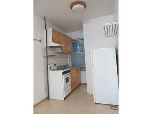 Rented by Gopal Realty Corp. | media 22