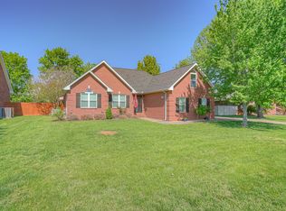 2006 Adonis Dr, Murfreesboro, TN 37128