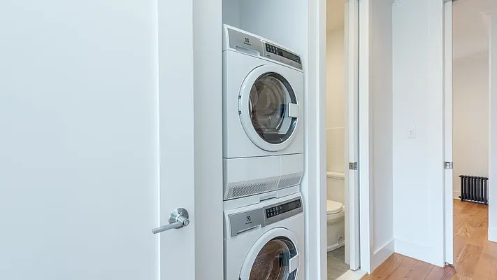 Rented by Nooklyn NYC LLC | media 38