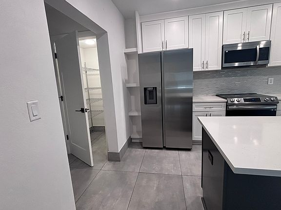 5th image of 82 W Muriel St #82