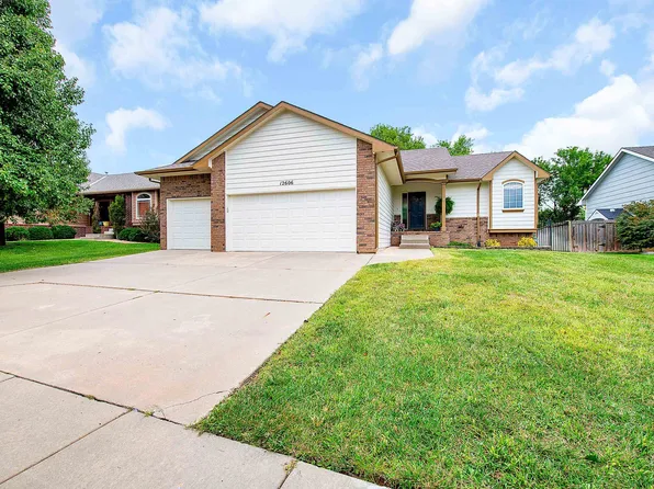 12606 E Mainsgate St, Wichita, KS 67226