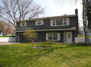 618 Central Ave, Deerfield, WI 53531