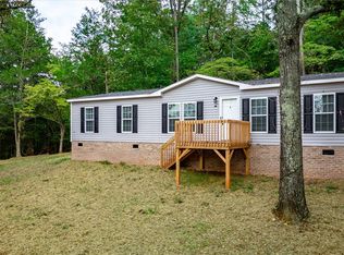 124 Cherrywood Dr, Central, SC 29630