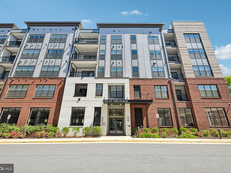 1st image of 104 Saint Ives Pl Unit 402