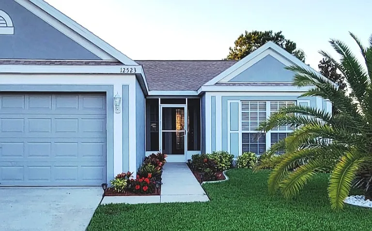 12523 Midpointe Dr — Photo 1