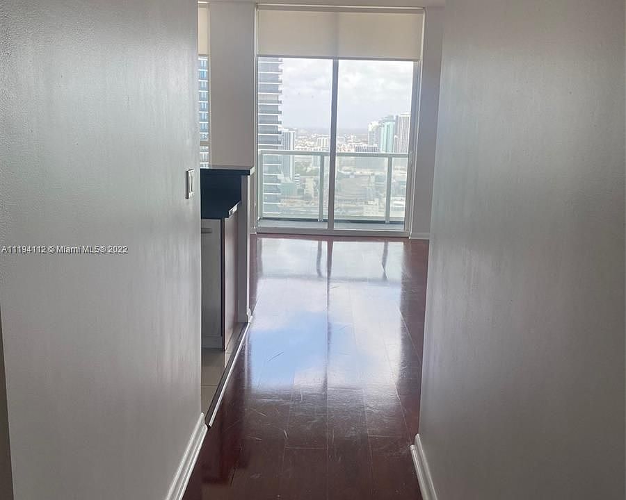 1st image of 244 Biscayne Blvd APT 4404
