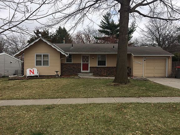 2nd image of 2440 S 35th St