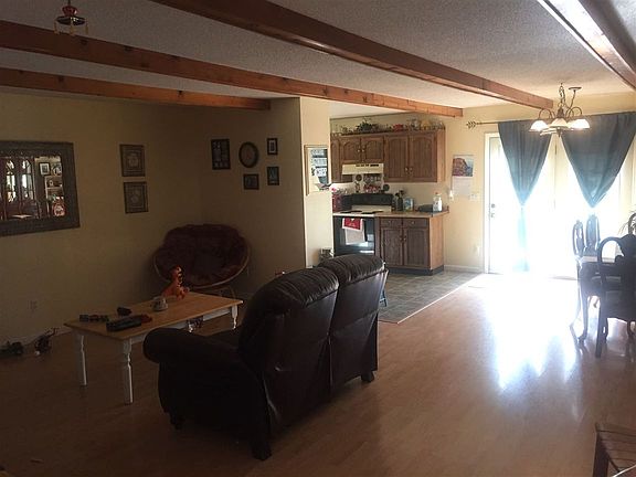 4th image of 428 Karen St