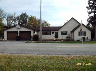 10208 E 2750 North Rd, Potomac, IL 61865