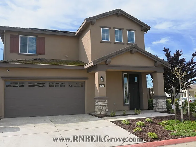 9598 Ogden Ranch Rd — Photo 2