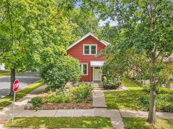 3901 45th Ave S, Minneapolis, MN 55406