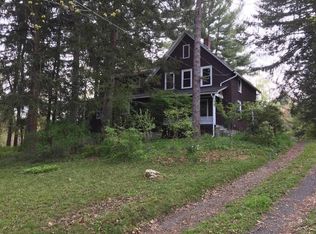 392 West St, Amherst, MA 01002