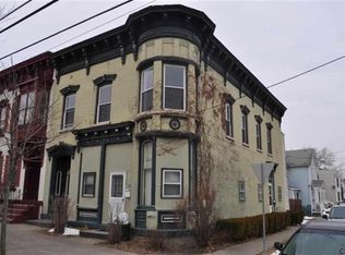 501 16th St, Watervliet, NY 12189