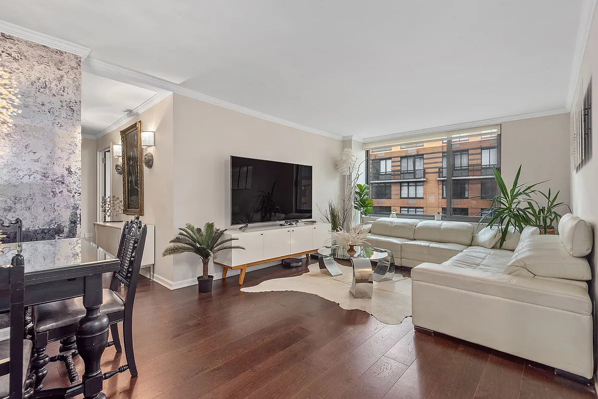 2 South End Avenue 8L